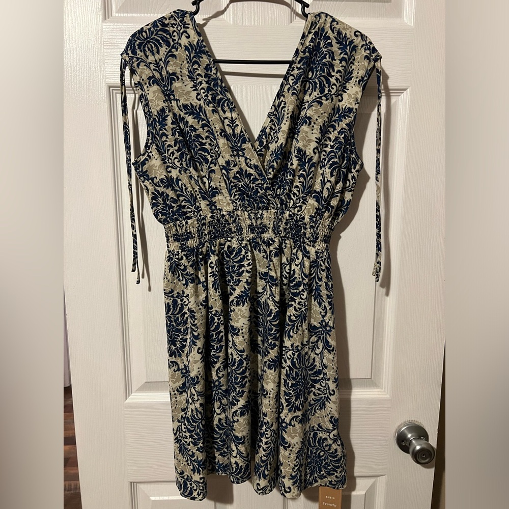 Elegant Blue and Cream Dress